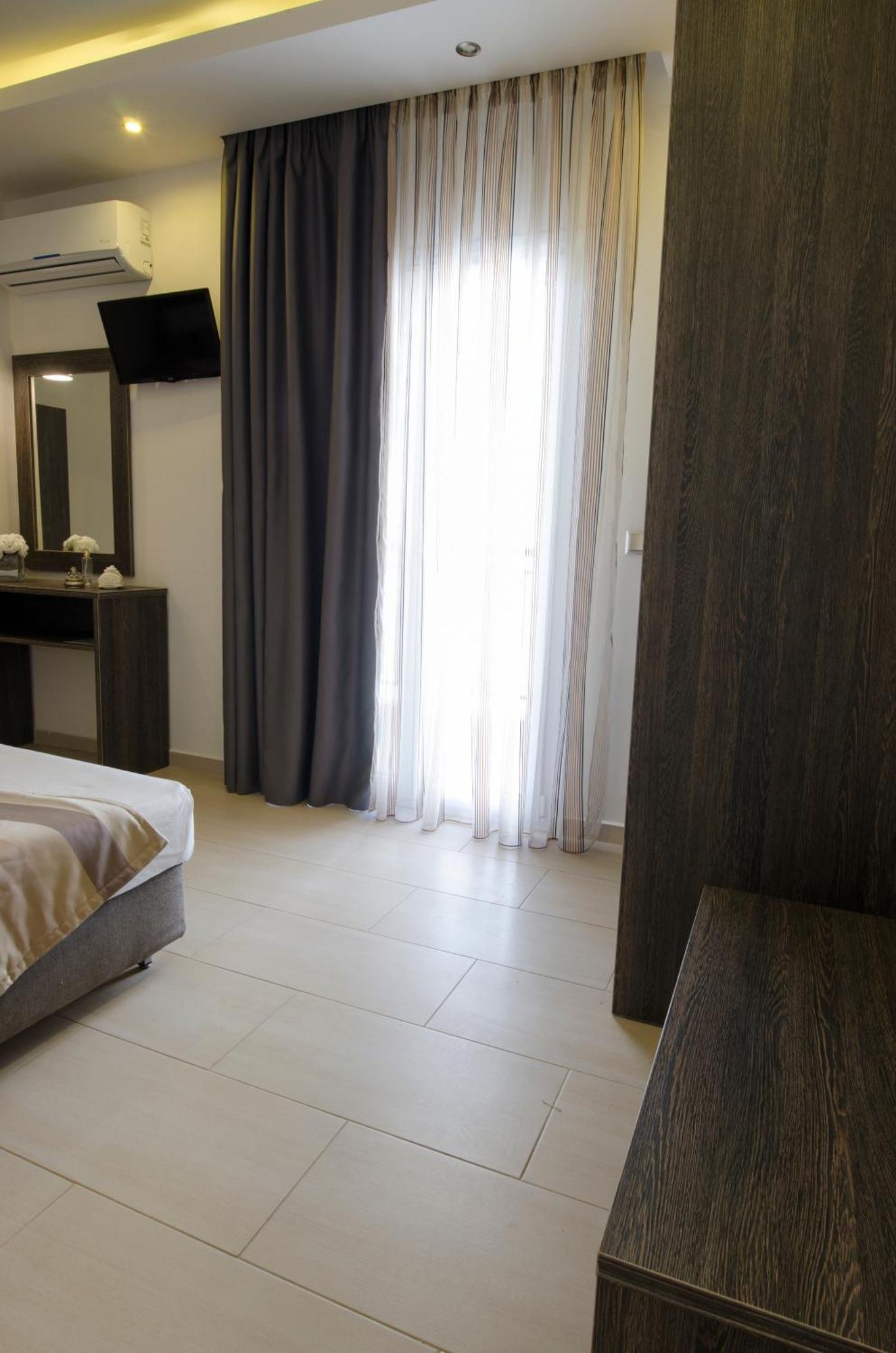 חניוטי Aparthotel Pagidas מראה חיצוני תמונה