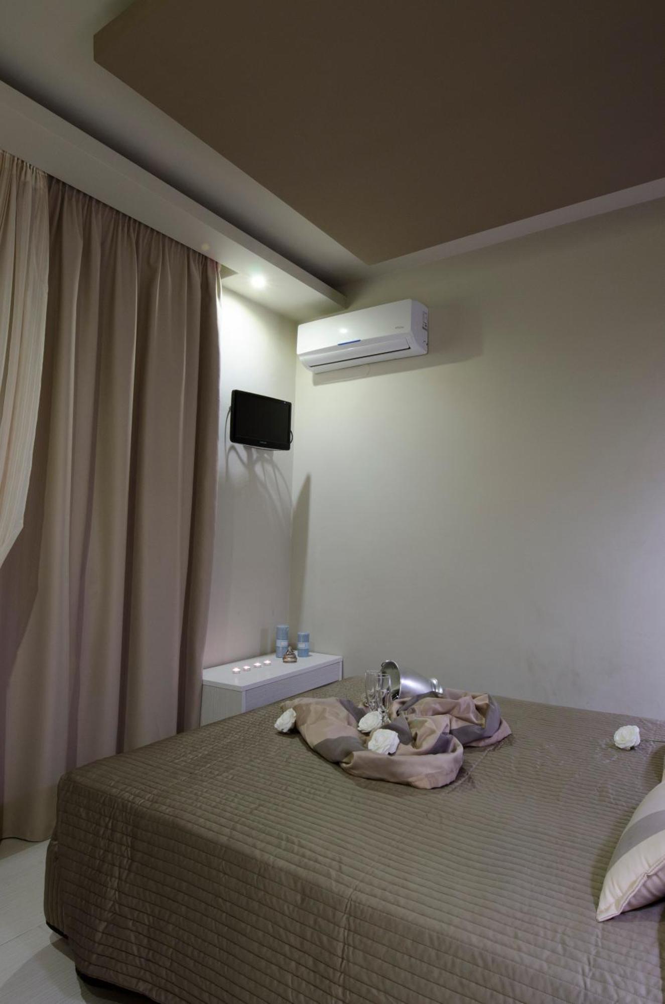 חניוטי Aparthotel Pagidas מראה חיצוני תמונה