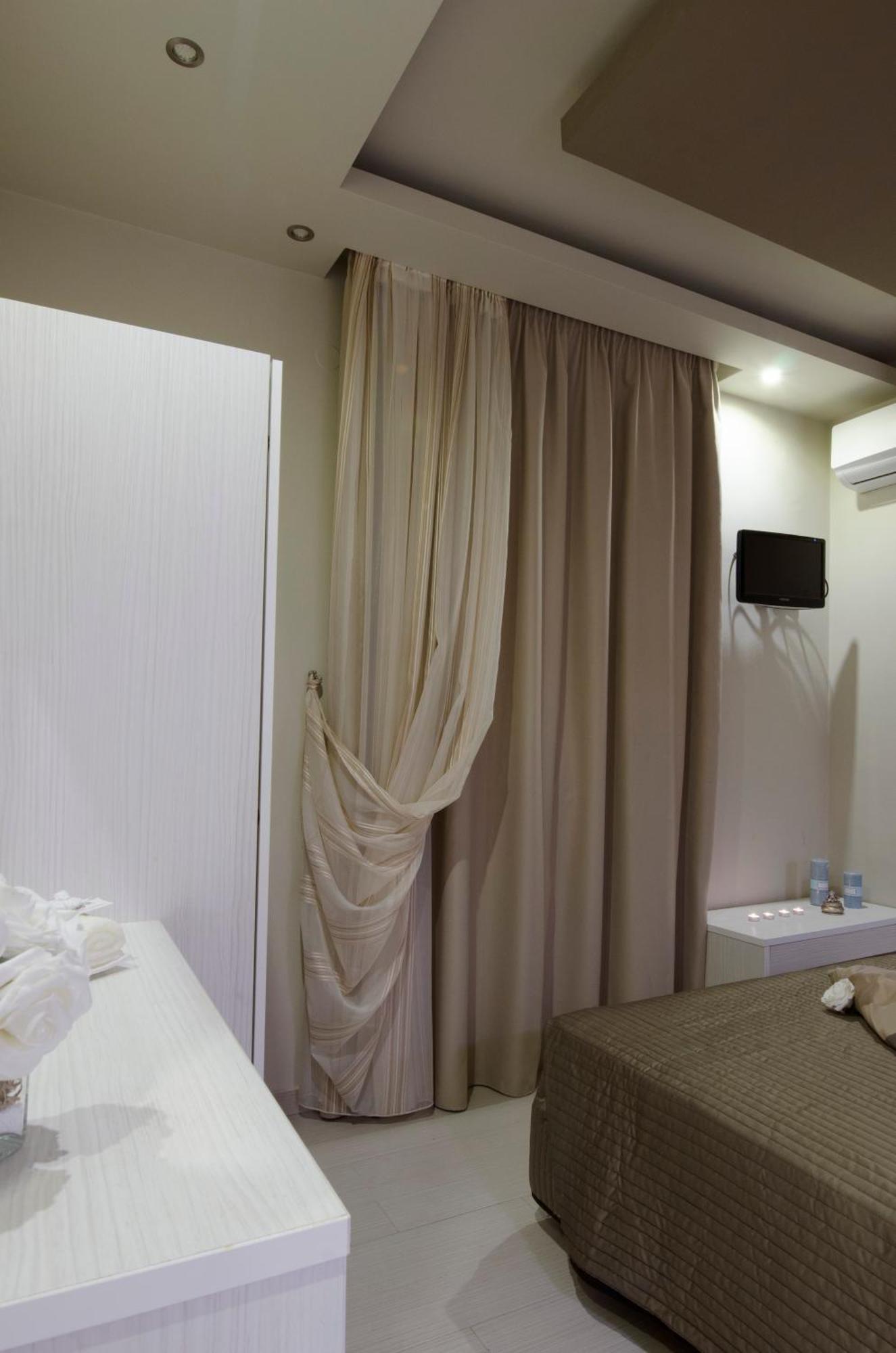 חניוטי Aparthotel Pagidas מראה חיצוני תמונה